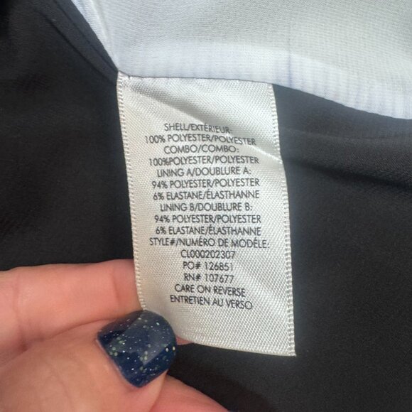 Like New Alice + Olivia Wilcox Pleated Black White Colorblock Mini Skirt Size 4 - Picture 7 of 7